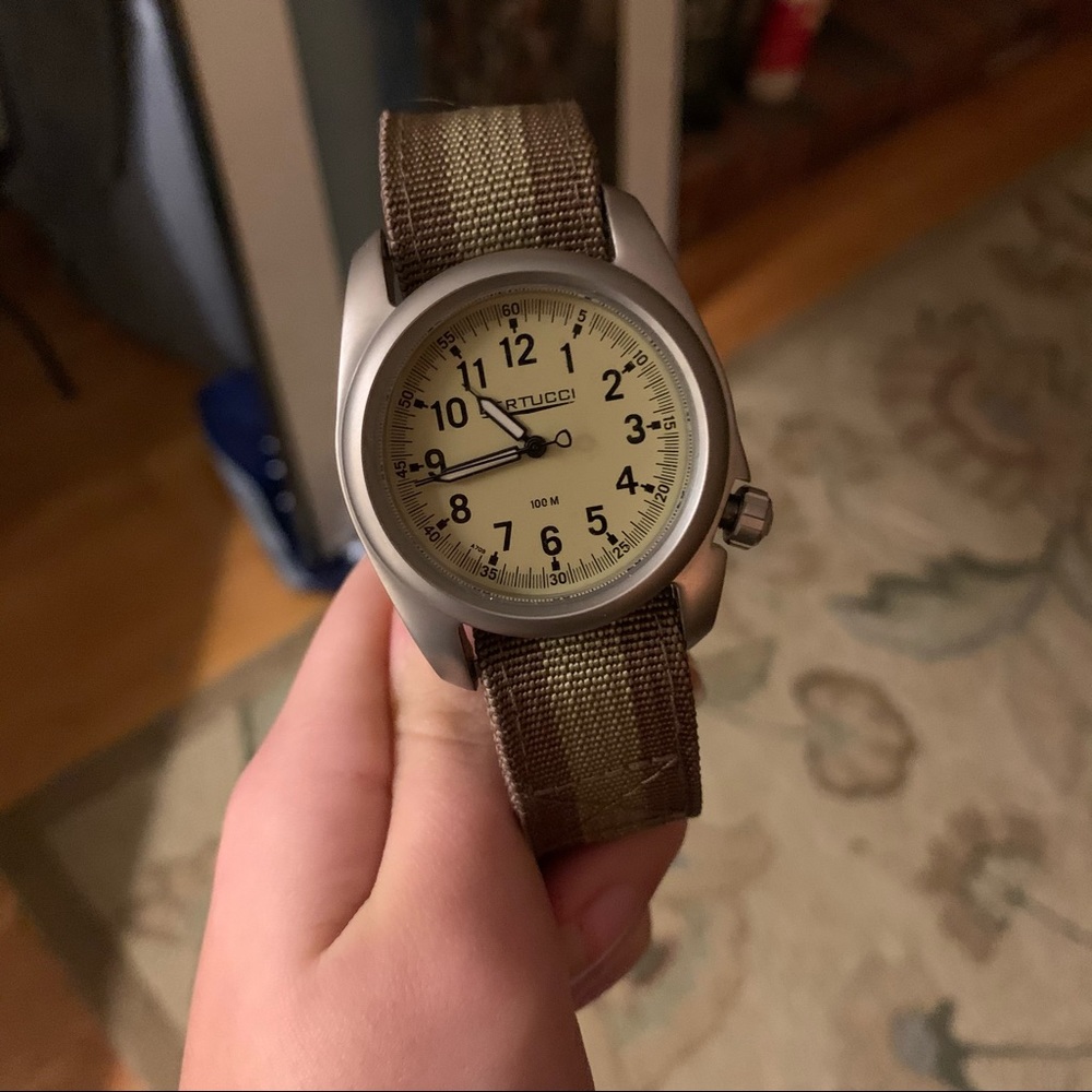 Men’s NWT watch